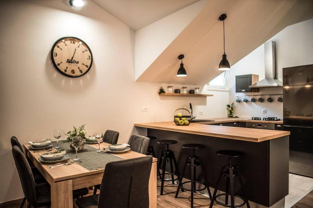 Soul House Omis Apartment Ngoại thất bức ảnh